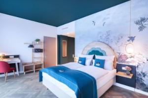 Holiday Inn - the niu, Flower Konstanz, Констанц