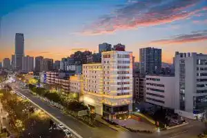 Orange Select Hotel(Kunming Nanping Pedestrian Street ), Куньмин