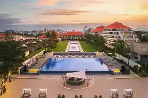 Pullman Danang Beach Resort, Дананг