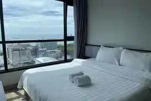 Downtown Beisi Seaview Pool Apartment, Джомтьен