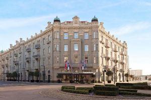 The Bristol Belgrade, Белград