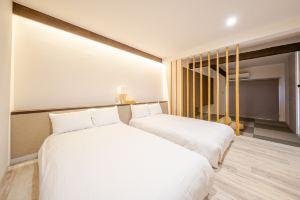 Smart Stay ITO 302, Ито