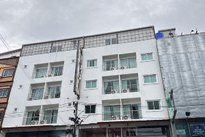 Jellyfish Residence patong, Патонг
