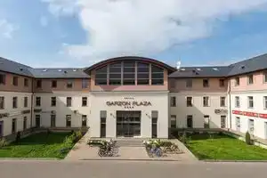 Hotel «Garzon Plaza», Дьер