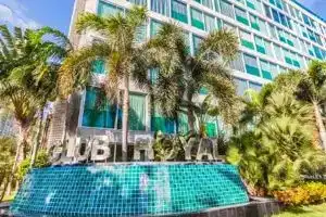 Club Royal Wongamat by Pattaya Sunny Rentals, Паттайя