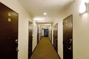 Yokohama Guest House, Кавасаки
