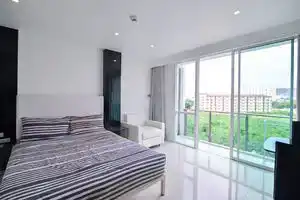 CCR Condo Pattaya, Джомтьен