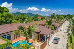 Villa Sri Suri, Раваи