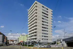 Swiss Star Tower - Self Check-IN, Цюрих