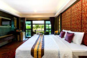 Ibiza House & Rawianda Villas, Пхи Пхи