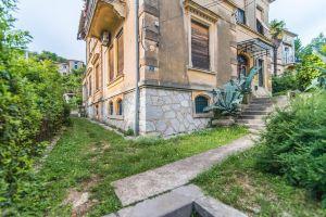 Contemporary Apartment Lipovica in Opatija 1 Bedroom Apts, Опатия
