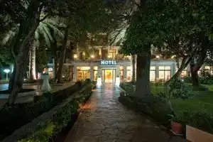 Hotel «Rivijera», Петровац