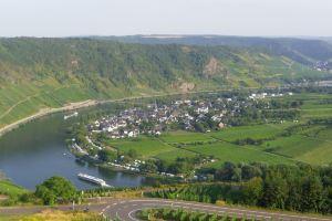 Fantastic Holiday Home in Bernkastel-kues With Terrace, Бернкастель-Куес