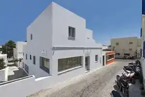Central Fira Suites, Фира