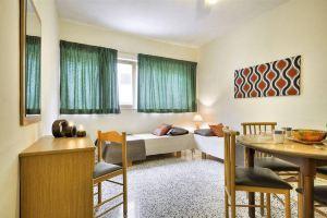 The Residence St. Julians, Пемброк