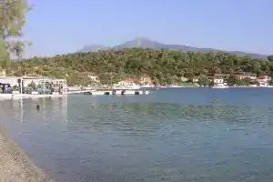 Studios Patra, Питагорио
