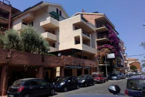 Rosso Malto Hotel, Порто-Санто-Стефано