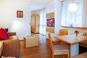 Ferienwohnung Sturm, Райт-им-Винкль