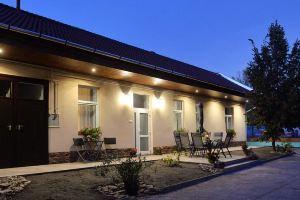 Nobilis Apartman Eger, Эгер
