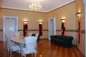 Pale-Royal Apartments - Odessa, Одесса