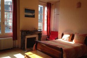Chambre d'Hôtes Au Coeur de Lisieux, Лизьё