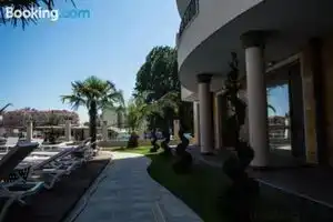 Boutique Apart Hotel Versis, Солнечный Берег