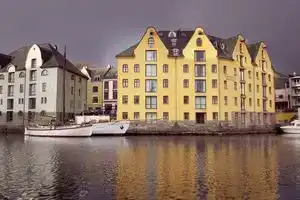 Clarion Collection Hotel Bryggen, Олесунн