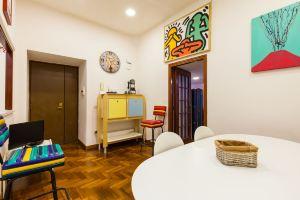 Apartment - Corso V. Emanuele VI BH 90, Неаполь