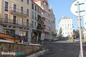 Jurincom Apartmens Zamecky Vrch, Карловы Вары