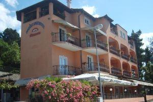 Villa Volosko with Private Parking and Breakfast,Seaview, Опатия