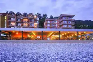 Hotel Neptun Kvariati, Квариати