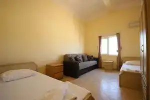 Malibu Residences, Дидим