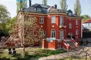 Villa am Park Apartment, Дрезден
