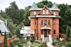 Guest House Hanaka, Балашиха