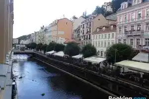Apartments Paderewski, Карловы Вары