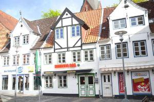 Fewo1846 - Kajuete am Nordermarkt - Maritim Eingerichtetes Studio-Apartment im Stadtzentrum, Фленсбург