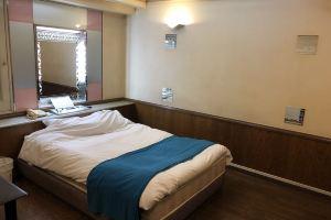 Hotel First Inn - Adults Only, Тиба