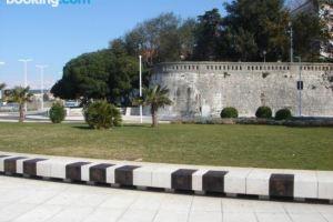 Downtown Zadar Apartments, Задар