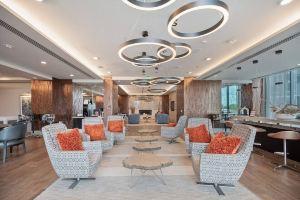 Spacious Loft + Amenitized Building, Филадельфия