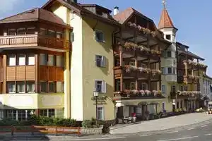 Hotel «Corona Krone», Сельва-ди-Валь-Гардена