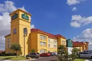 La Quinta by Wyndham Laredo Airport, Ларедо