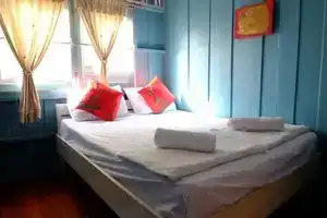 Auntie's Coffee Guesthouse, Мае Сот