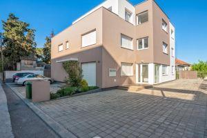Apartment Tajana Residence, Задар
