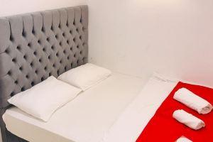 Punta Home 2B, Измир