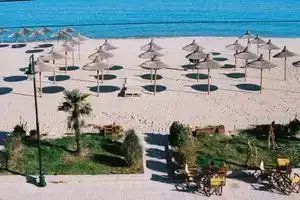 Studio 6 Spacious Studio Apartment in Paralia Featuring a Balcony and, Паралия-Катерини
