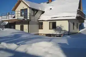 Hostel Allik, Отепя