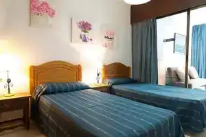 Apartamentos Gemelos 2 y 4 by Gestaltur, Бенидорм