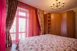 Apartments on Tolstoy, Красноярск