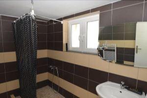 AB Apartment 12, Штутгарт