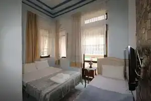 Ayvalik Ugurlu Konak Butik Otel, Айвалык